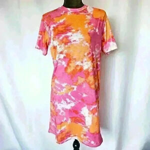 ✨Like New✨ PrettyLittleThing Orange Tie Dye T-Shirt Dress, Size 2